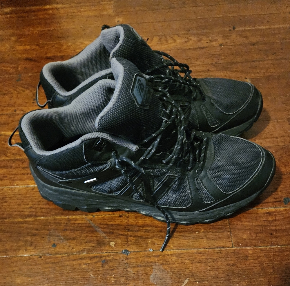 New Balance Mens Sz 14 - Picture 3 of 8